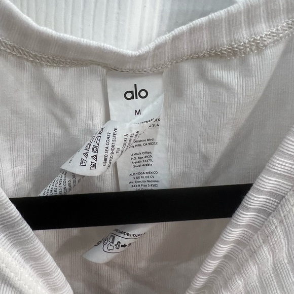 Alo Yoga Ribbed Sea Coast Cropped Top - Picture 4 of 5